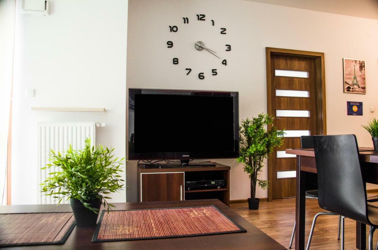 Apartament Centrum Gieldowa Варшава Екстер'єр фото