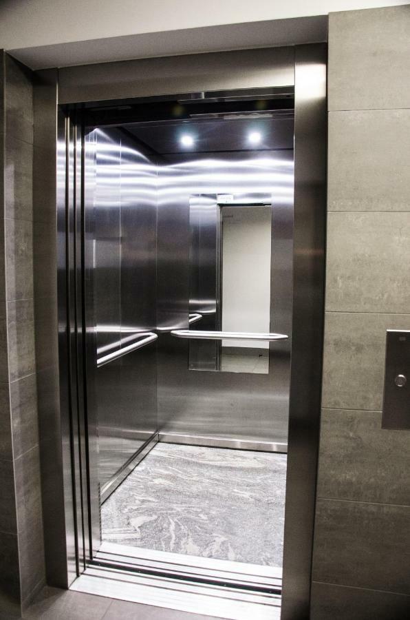 Apartament Centrum Gieldowa Варшава Екстер'єр фото