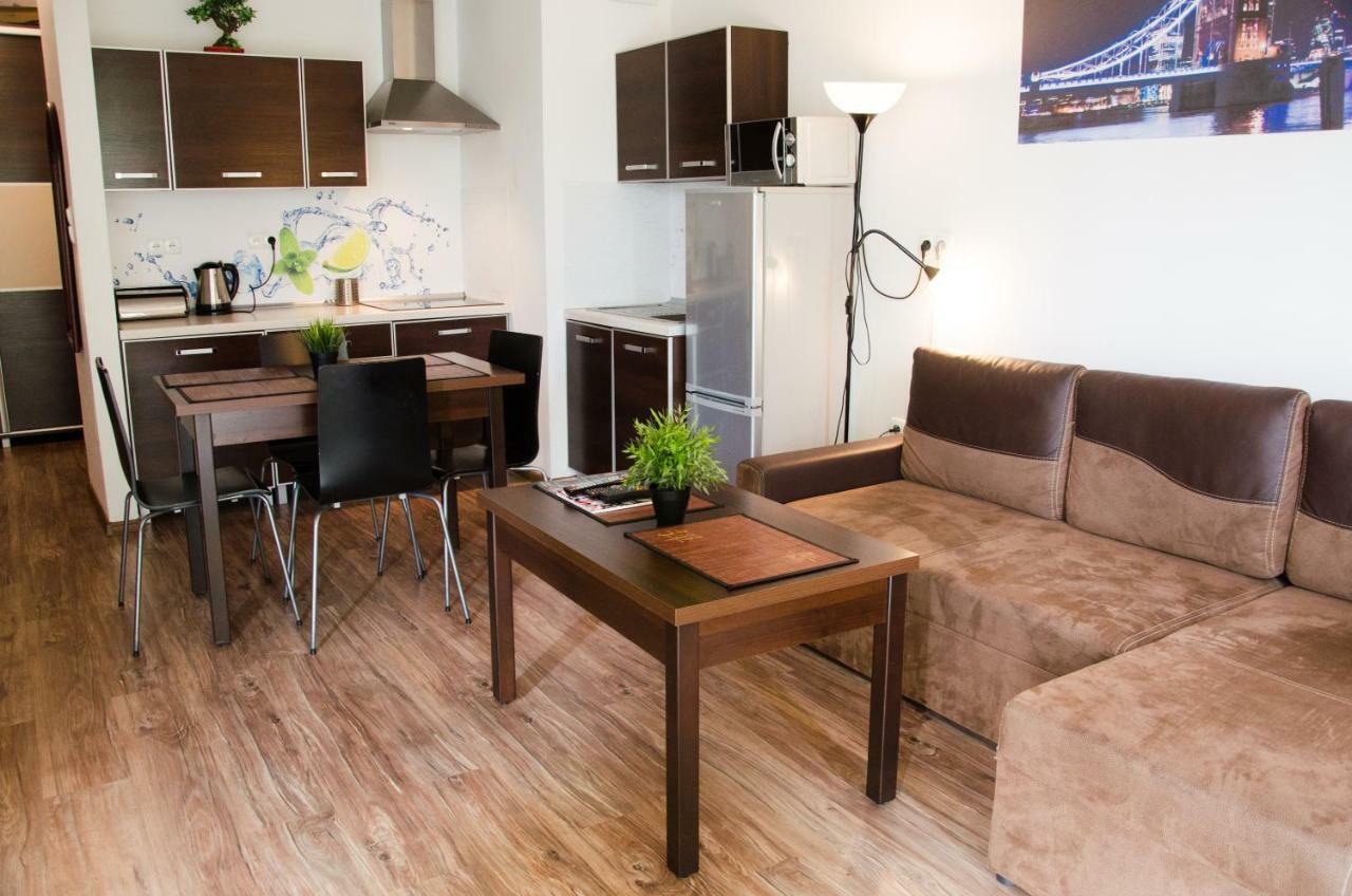 Apartament Centrum Gieldowa Варшава Екстер'єр фото
