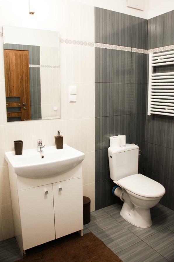 Apartament Centrum Gieldowa Варшава Екстер'єр фото
