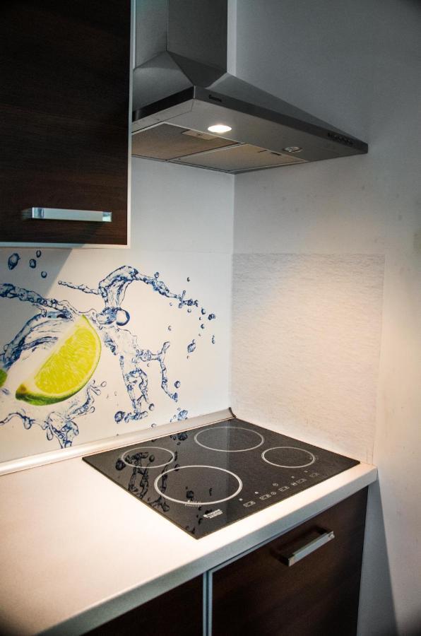 Apartament Centrum Gieldowa Варшава Екстер'єр фото